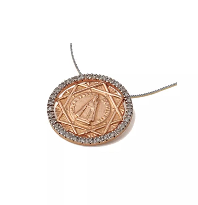 PINGENTE NOSSA SENHORA DA PENHA EM OURO ROSE 18K, COM DIAMANTES.