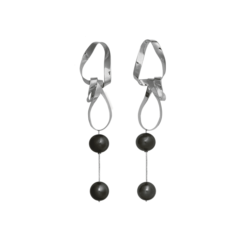 BRINCO EQUILÍBRIO COM PÉROLA NEGRA EM OURO BRANCO