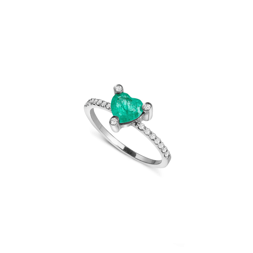ANEL DE ESMERALDA HEART