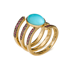 ANEL CLAIR EM OURO AMARELO 18K, COM RUBIS E TURQUESA.