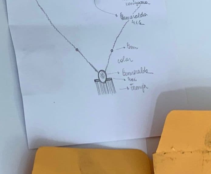 Desenho da Colar Jardins Suspensos Ouro Branco