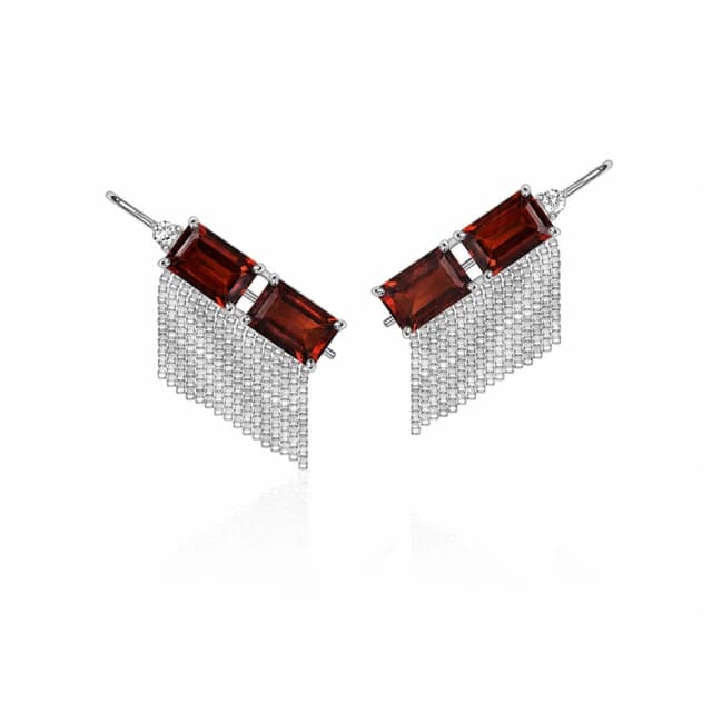 Ear Cuff Vitraux com Franjas Granadas e Diamantes Ouro Branco