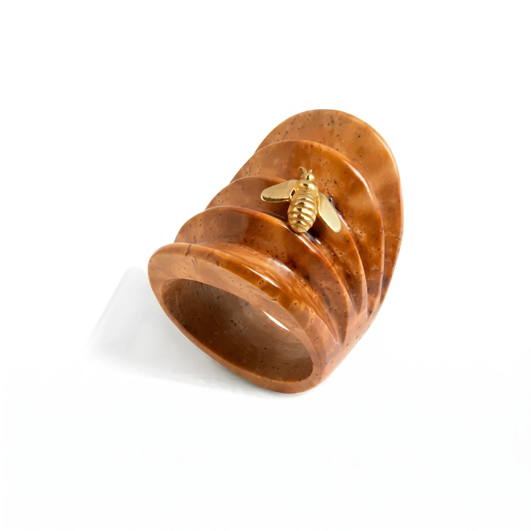 Anel Bee de Piaçava e Abelhinha em Ouro 18K