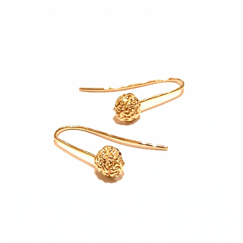 Brinco Anzol Rudraksha em Ouro Amarelo 18K