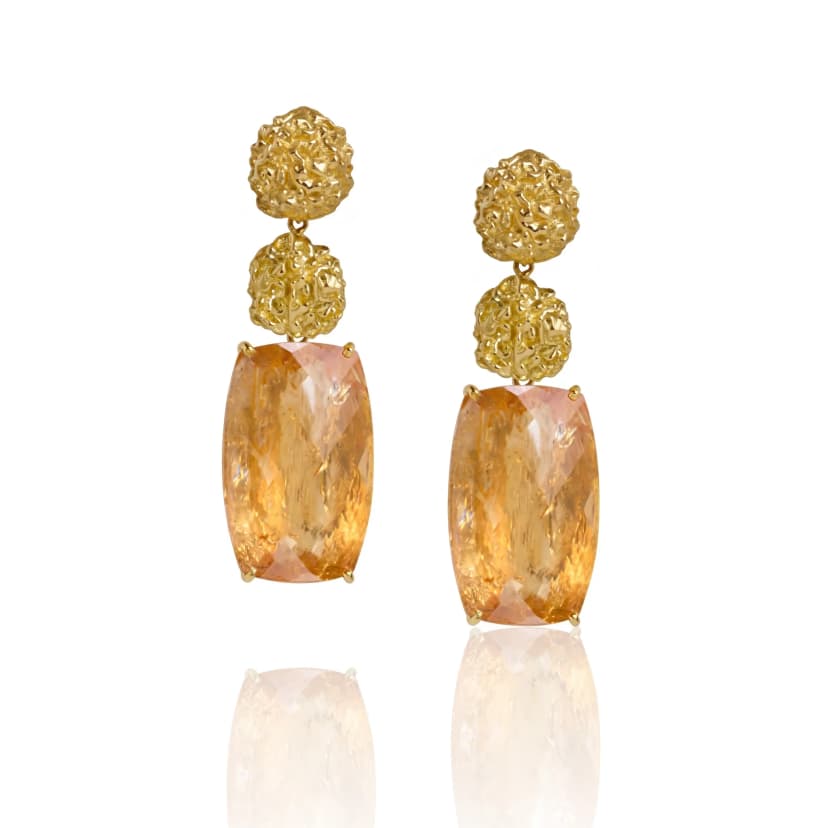 Brinco Rudraksha em Ouro Amarelo e Topázio Imperial com Sementes em Ouro 18K