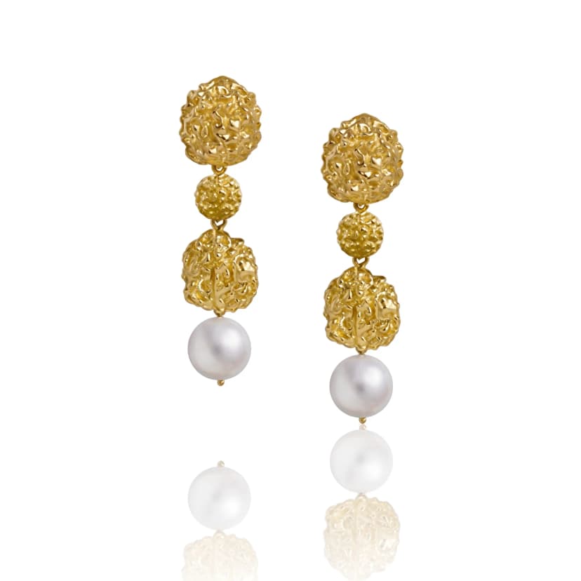 Brinco Rudraksha em Ouro Amarelo de Sementes em Ouro e Pérola 18K