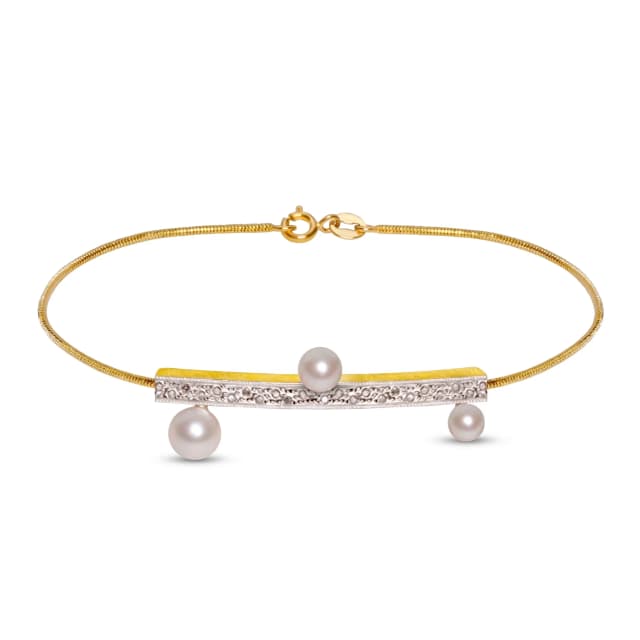 Pulseira Greek Meander Travessão em Ouro Amarelo 18K, com Pérolas Brancas e Diamantes