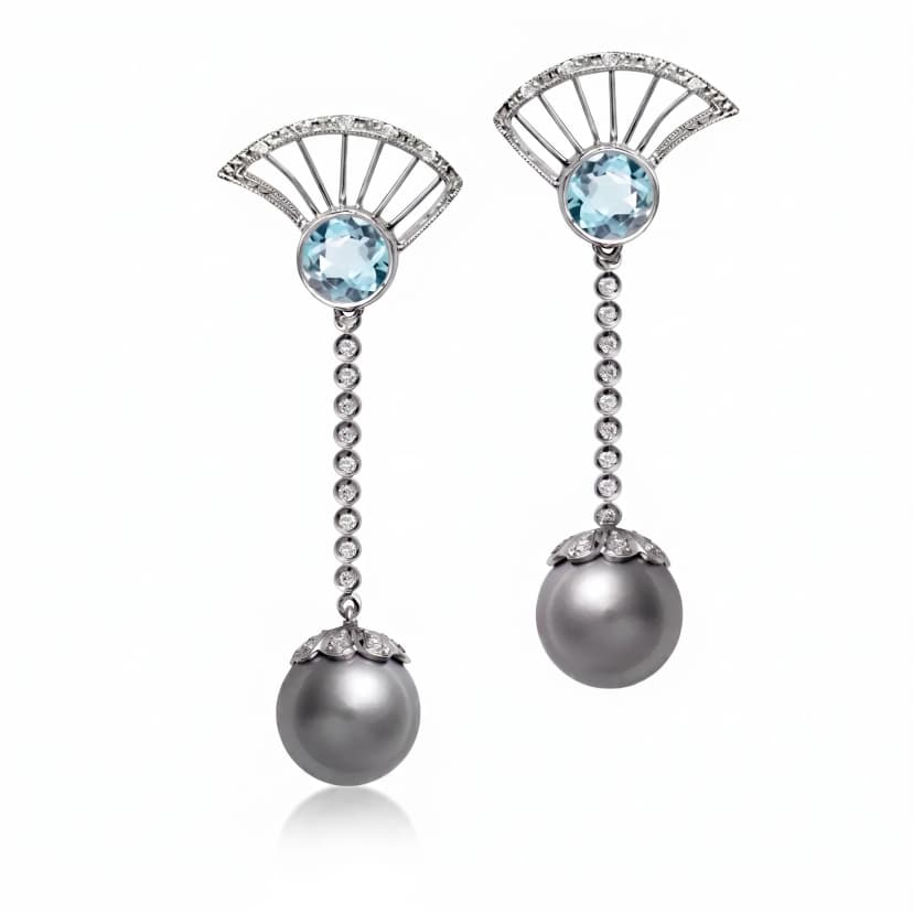 Brinco Tennure Longo Topázio Sky e Pérolas Cinzas com Diamantes