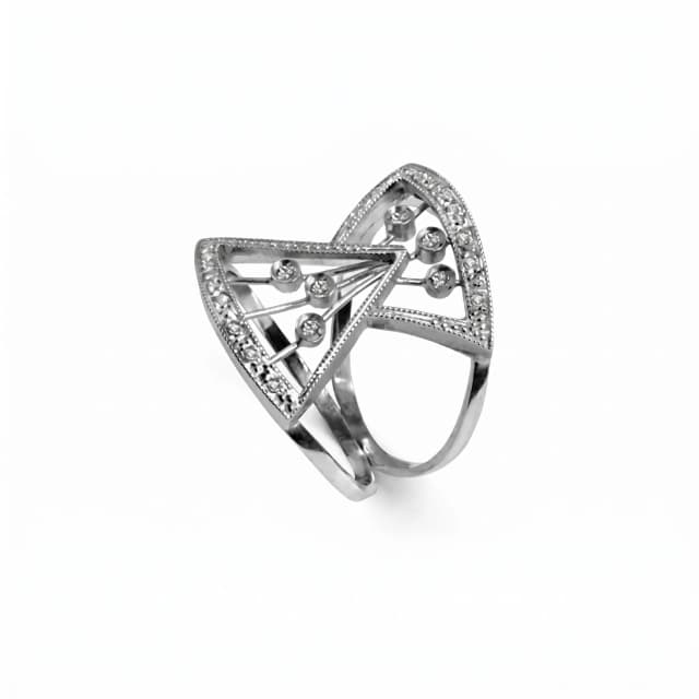 Anel Eywa em Ouro Branco 18K com Diamantes