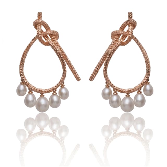 Brinco Lais de Guia, em Ouro Amarelo 18K, com Pérolas