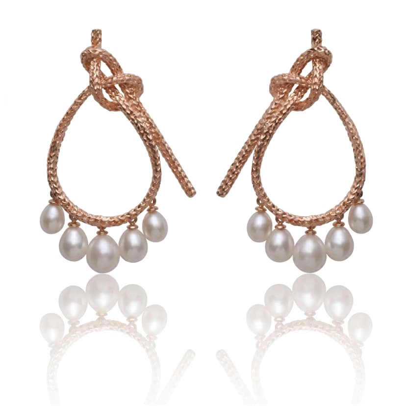 Brinco Lais de Guia, em Ouro Amarelo 18K, com Pérolas