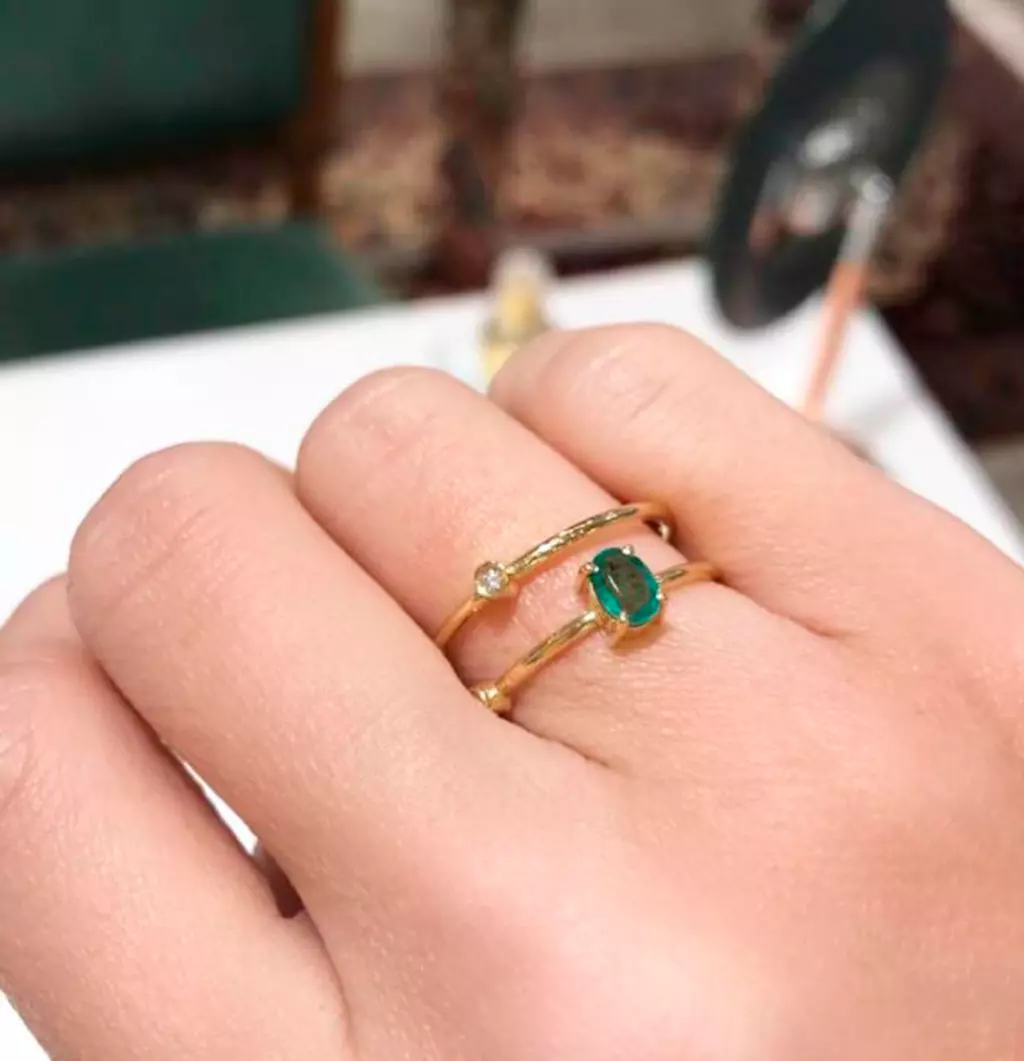 Anel Colors em Ouro Amarelo 18K com Esmeralda e Diamante