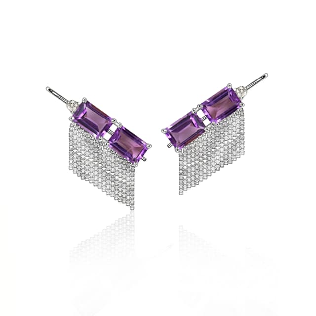 Ear Cuff Vitraux com Franjas Ametista e Diamantes Ouro Branco